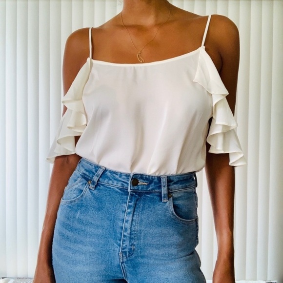 L’Academie• flowy ruffle classic the shoulder cami ivory size small - Picture 1 of 10